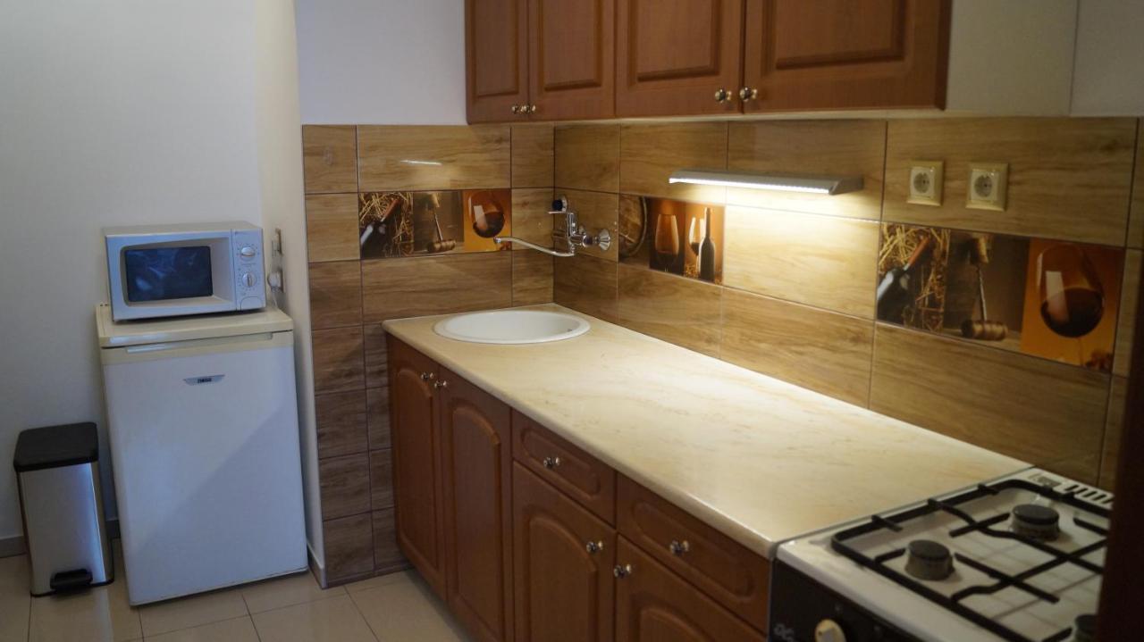 Apartment Sinko - Free Garage Parking, Central, 2 Bedrooms 4 Single Beds, Flexi Check-Out Будапешт Екстер'єр фото