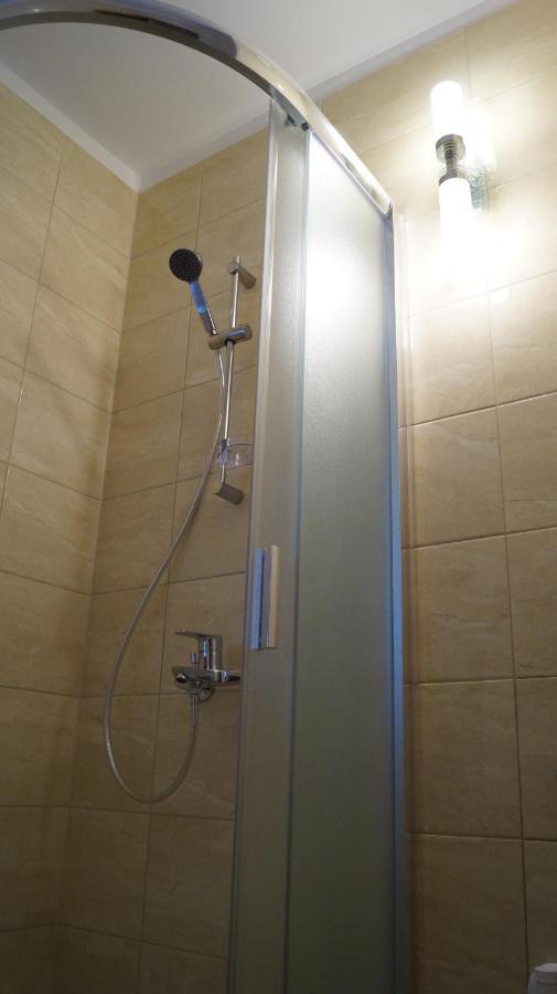 Apartment Sinko - Free Garage Parking, Central, 2 Bedrooms 4 Single Beds, Flexi Check-Out Будапешт Екстер'єр фото