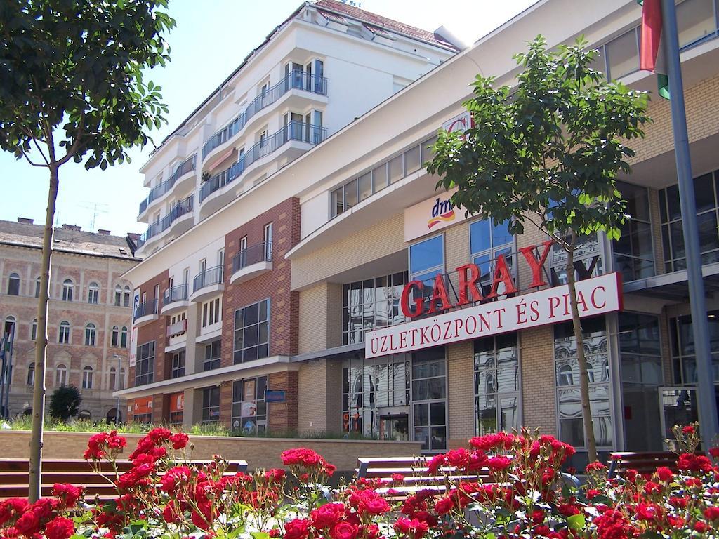 Apartment Sinko - Free Garage Parking, Central, 2 Bedrooms 4 Single Beds, Flexi Check-Out Будапешт Екстер'єр фото